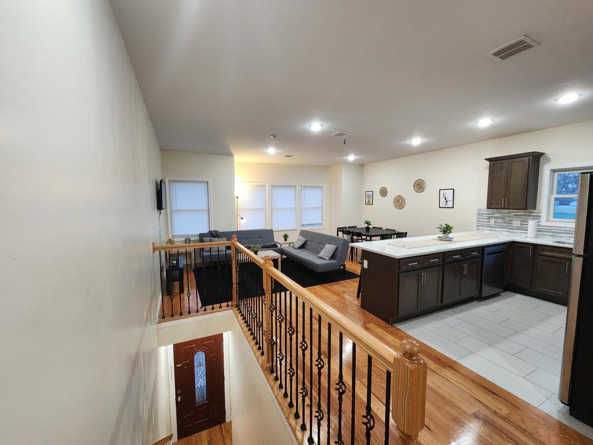 Pleasing 3Br Apt, Mins To Nyc Jersey City Room photo